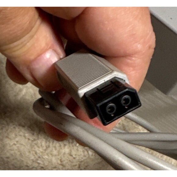 Nintendo OEM Wii AC Power Adapter RVL-002 USA 12V 3.7A Gray For Wii Console - Picture 4 of 6